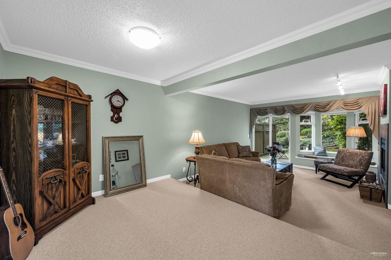 8815-finch-court-forest-hills-bn-burnaby-north-08 at 8815 Finch Court, Forest Hills BN, Burnaby North 8815-finch-court-forest-hills-bn-burnaby-north-08 at 8815 Finch Court, Forest Hills BN, Burnaby North