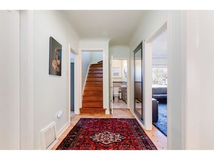 778-e-29th-street-princess-park-north-vancouver-04