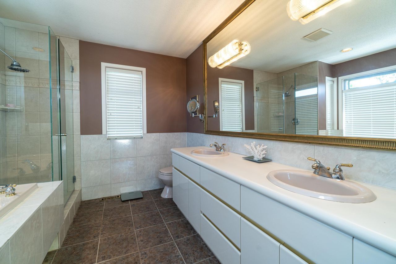 5377-westhaven-wynd-eagle-harbour-west-vancouver-22 at 5377 Westhaven Wynd, Eagle Harbour, West Vancouver 5377-westhaven-wynd-eagle-harbour-west-vancouver-22 at 5377 Westhaven Wynd, Eagle Harbour, West Vancouver