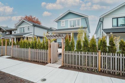 345-e-13th-street-central-lonsdale-north-vancouver-01