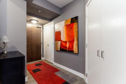 155-w-1st-street-lower-lonsdale-north-vancouver-03
