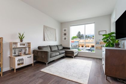 625-e-3rd-street-lower-lonsdale-north-vancouver-02
