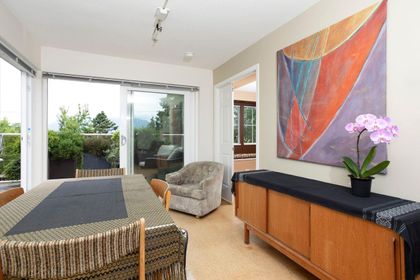 1510-grant-street-grandview-woodland-vancouver-east-03