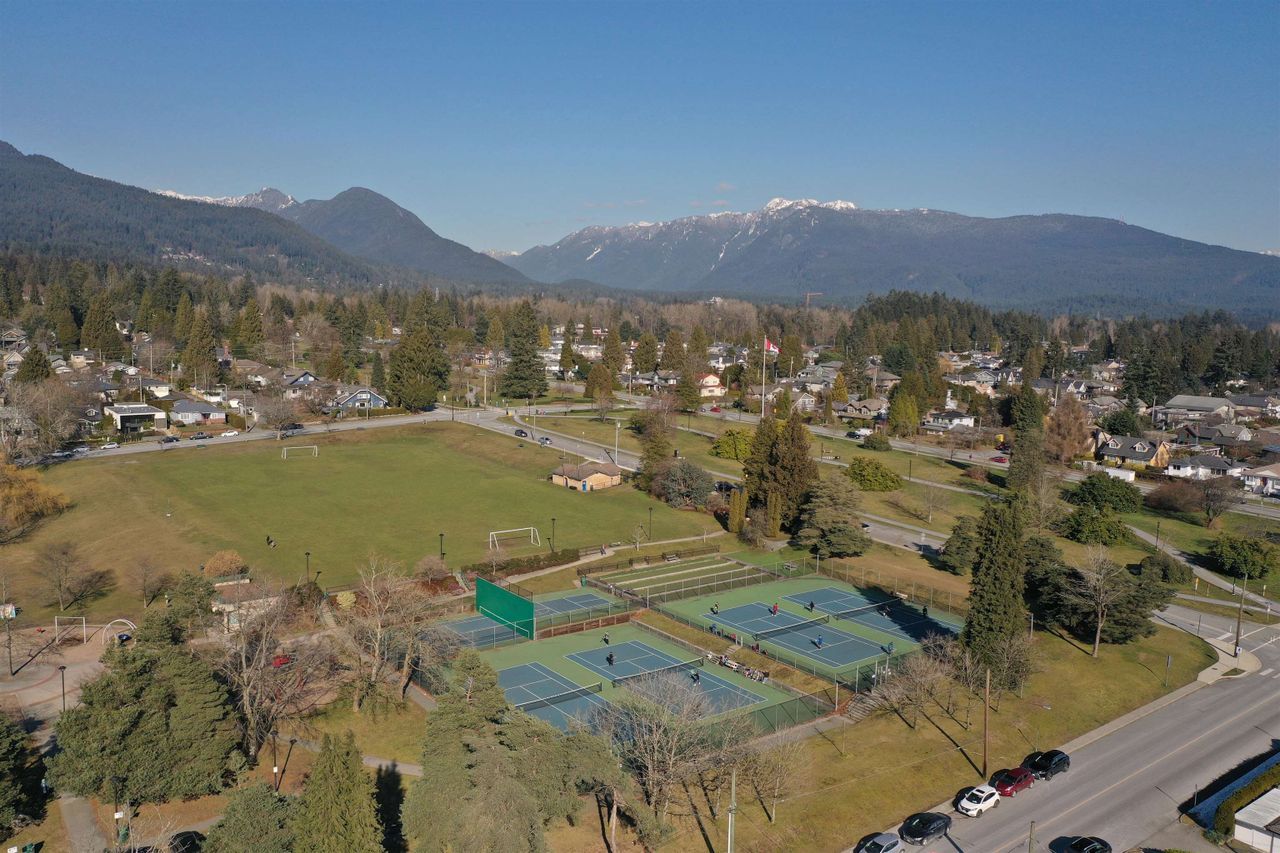 735-e-15th-street-boulevard-north-vancouver-30 at 735 E 15th Street, Boulevard, North Vancouver 735-e-15th-street-boulevard-north-vancouver-30 at 735 E 15th Street, Boulevard, North Vancouver