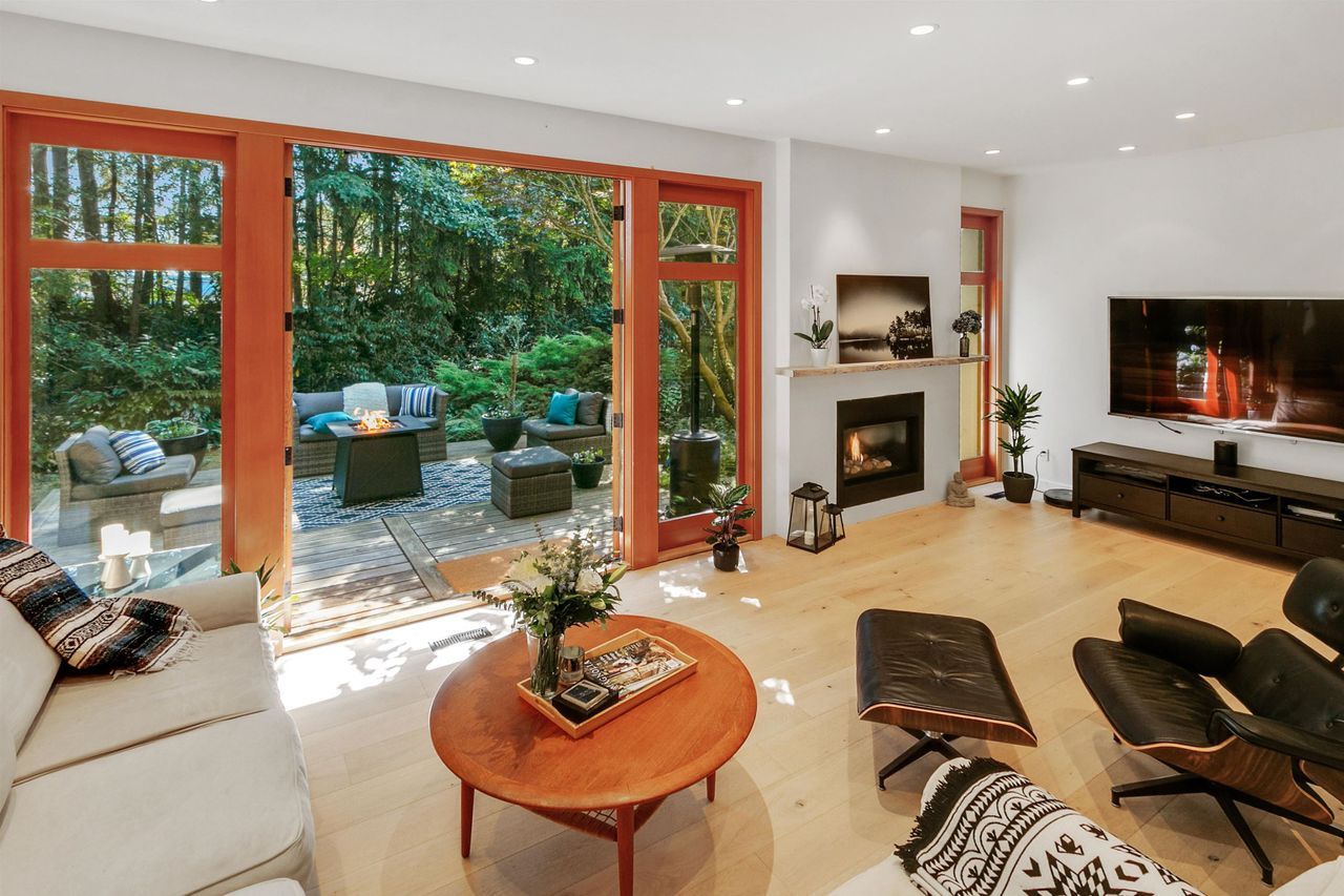 1010 Lillooet Road, Lynnmour, North Vancouver