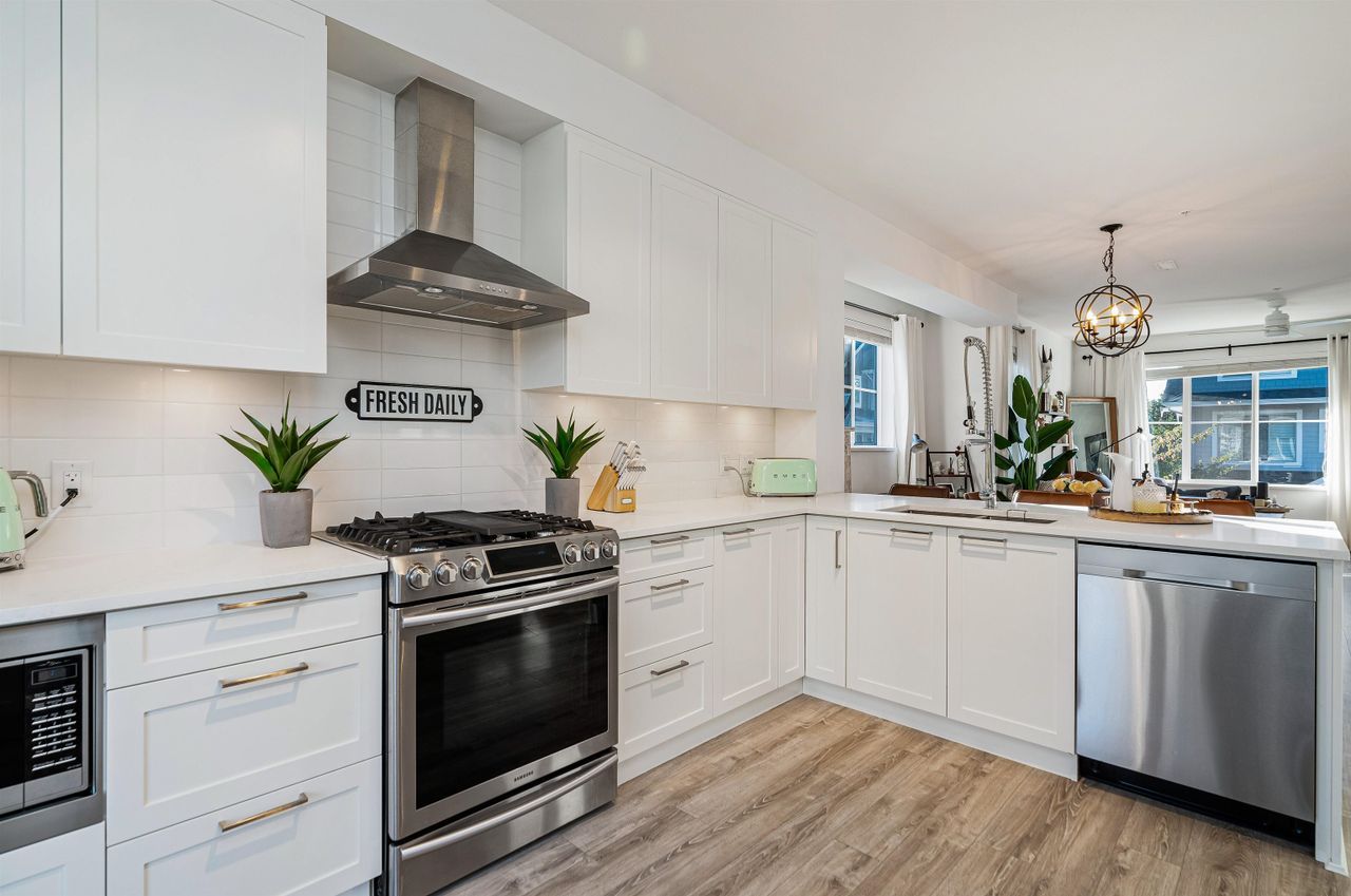 2145-prairie-avenue-glenwood-pq-port-coquitlam-15 at 4 - 2145 Prairie Avenue, Glenwood PQ, Port Coquitlam 2145-prairie-avenue-glenwood-pq-port-coquitlam-15 at 4 - 2145 Prairie Avenue, Glenwood PQ, Port Coquitlam