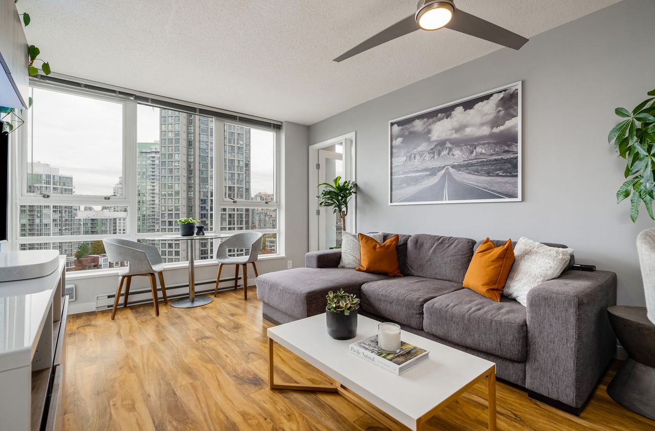at 1711 - 939 Expo Boulevard, Yaletown, Vancouver West  at 1711 - 939 Expo Boulevard, Yaletown, Vancouver West