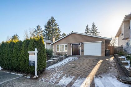 3154-bowen-drive-new-horizons-coquitlam-02