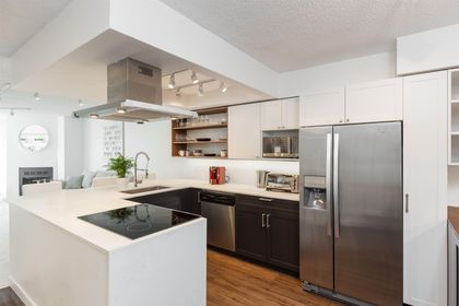 4323-gallant-avenue-deep-cove-north-vancouver-04