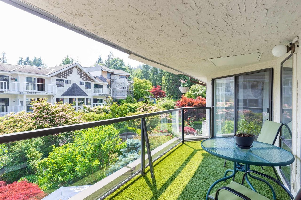 4323-gallant-avenue-deep-cove-north-vancouver-12-1 at 208 - 4323 Gallant Avenue, Deep Cove, North Vancouver 4323-gallant-avenue-deep-cove-north-vancouver-12-1 at 208 - 4323 Gallant Avenue, Deep Cove, North Vancouver