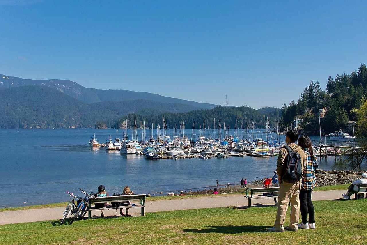 4323-gallant-avenue-deep-cove-north-vancouver-27-1 at 208 - 4323 Gallant Avenue, Deep Cove, North Vancouver 4323-gallant-avenue-deep-cove-north-vancouver-27-1 at 208 - 4323 Gallant Avenue, Deep Cove, North Vancouver