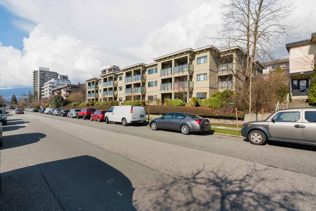  at 307 - 140 E 4th Street, Lower Lonsdale, North Vancouver