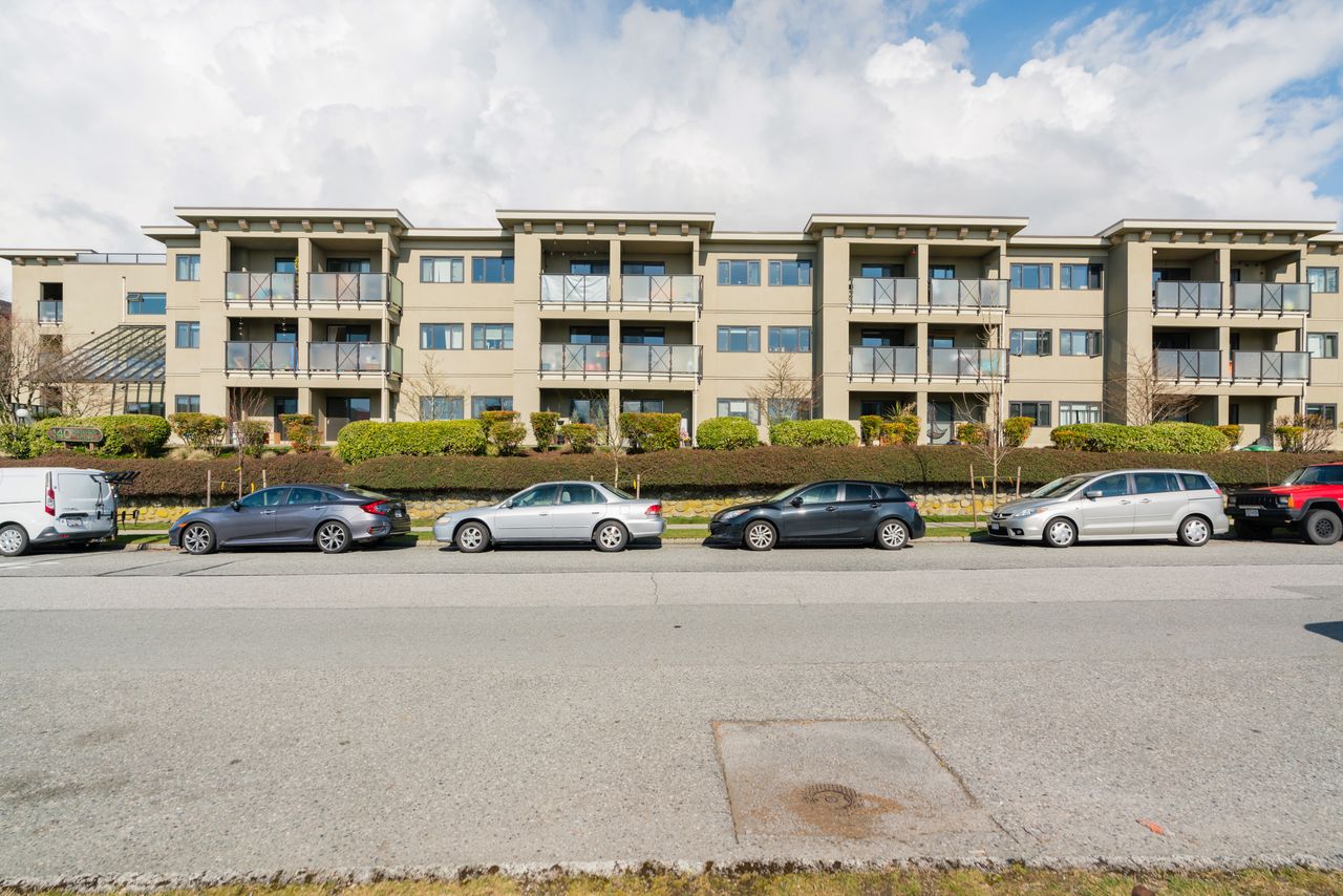 at 307 - 140 E 4th Street, Lower Lonsdale, North Vancouver  at 307 - 140 E 4th Street, Lower Lonsdale, North Vancouver