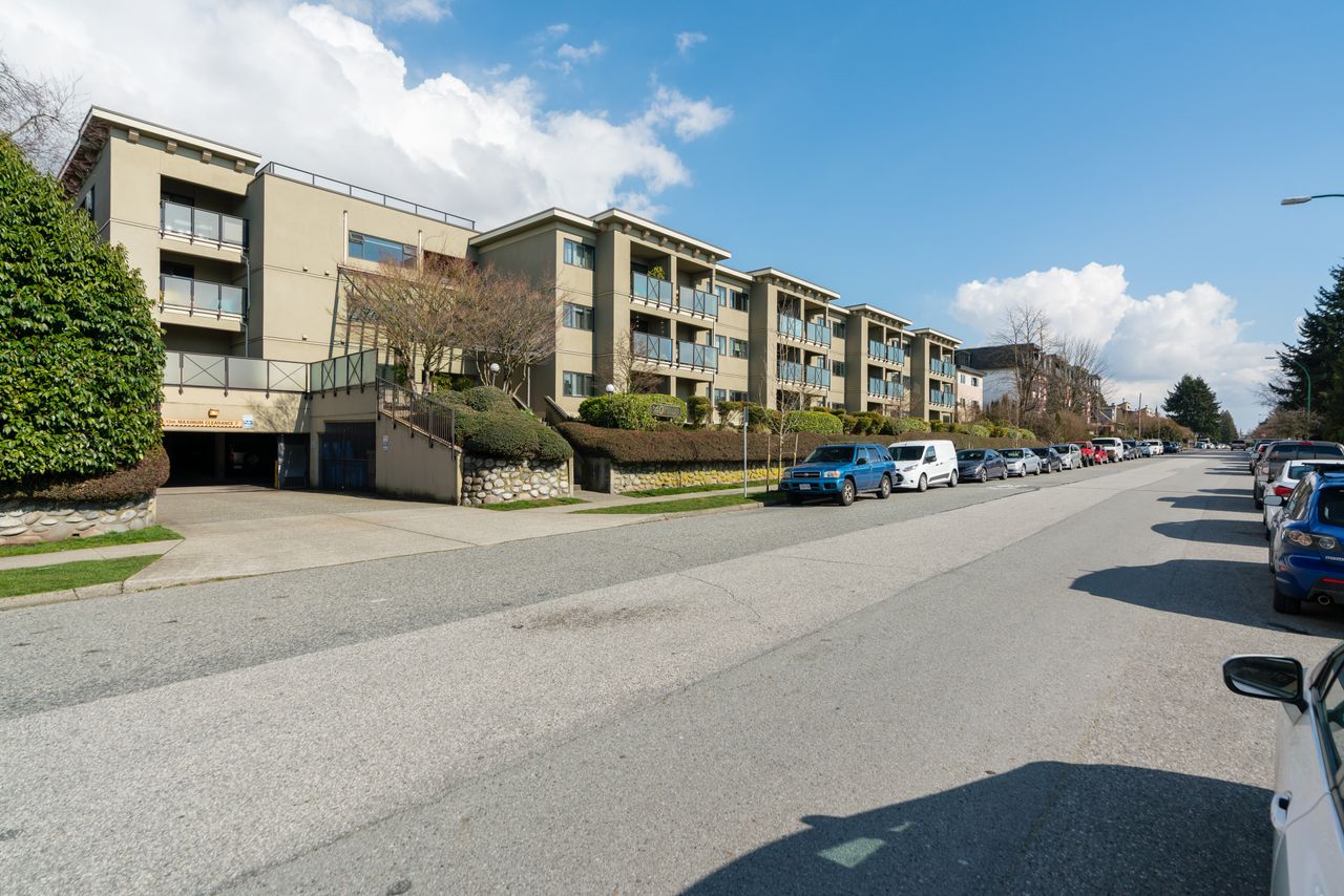 at 307 - 140 E 4th Street, Lower Lonsdale, North Vancouver  at 307 - 140 E 4th Street, Lower Lonsdale, North Vancouver