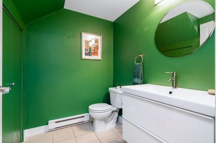 2442-w-4th-avenue-kitsilano-vancouver-west-13