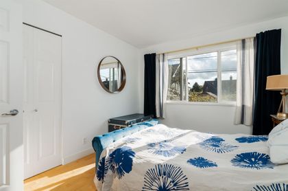 2442-w-4th-avenue-kitsilano-vancouver-west-16