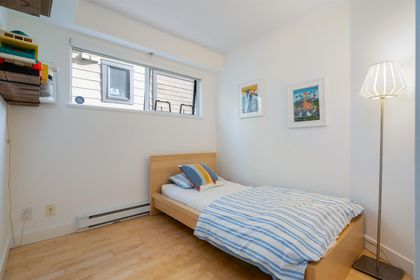 2442-w-4th-avenue-kitsilano-vancouver-west-17