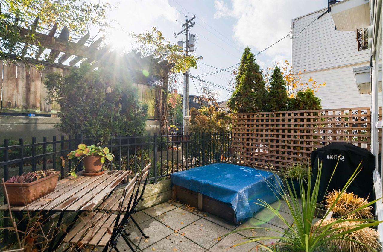 2442-w-4th-avenue-kitsilano-vancouver-west-20-1 at 2442 W 4th Avenue, Kitsilano, Vancouver West 2442-w-4th-avenue-kitsilano-vancouver-west-20-1 at 2442 W 4th Avenue, Kitsilano, Vancouver West