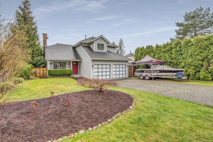 3968-sparrow-lane-roche-point-north-vancouver-02