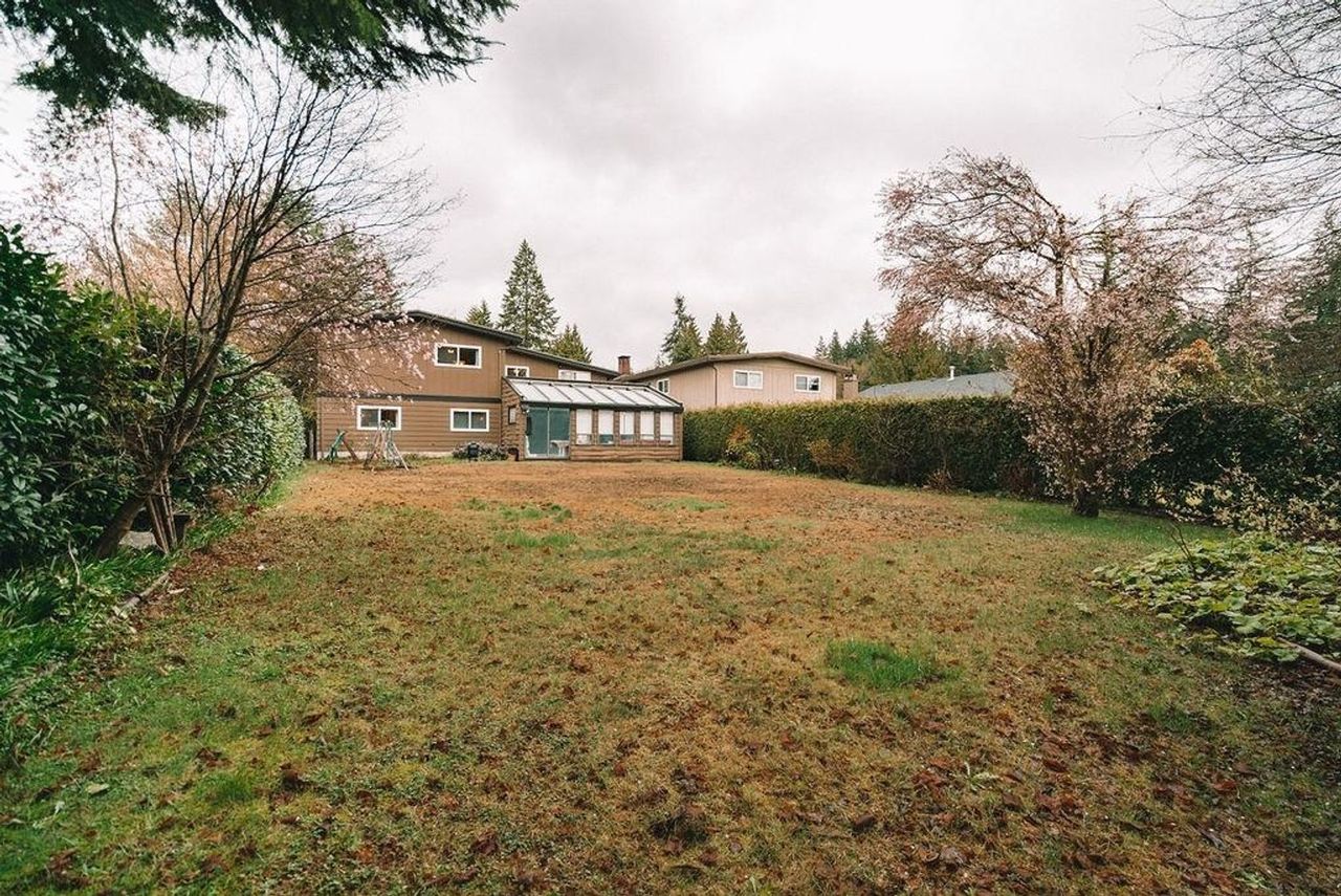 2763-violet-street-blueridge-nv-north-vancouver-31 at 2763 Violet Street, Blueridge NV, North Vancouver 2763-violet-street-blueridge-nv-north-vancouver-31 at 2763 Violet Street, Blueridge NV, North Vancouver