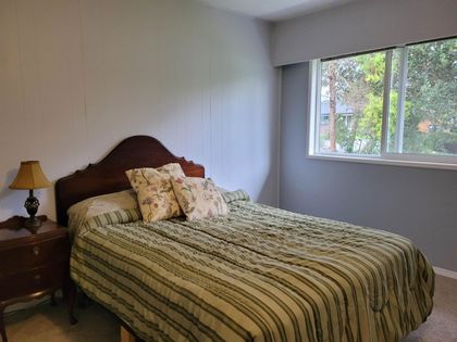 1293-silverwood-crescent-norgate-north-vancouver-03
