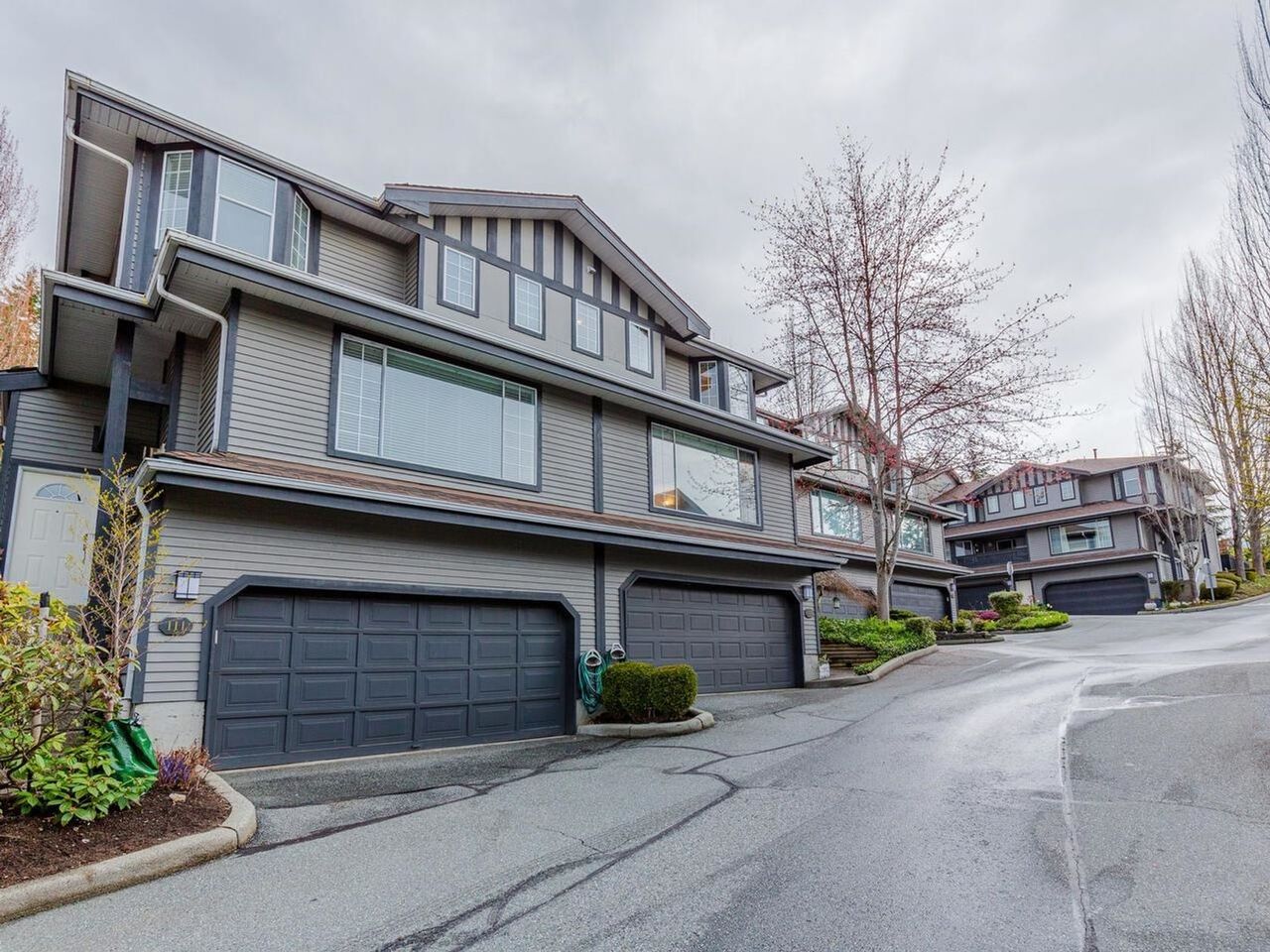 2998-robson-drive-westwood-plateau-coquitlam-02 at 109 - 2998 Robson Drive, Westwood Plateau, Coquitlam 2998-robson-drive-westwood-plateau-coquitlam-02 at 109 - 2998 Robson Drive, Westwood Plateau, Coquitlam
