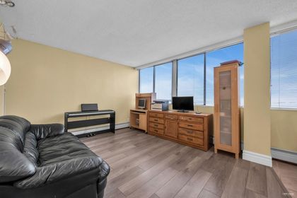 7275-salisbury-avenue-highgate-burnaby-south-02