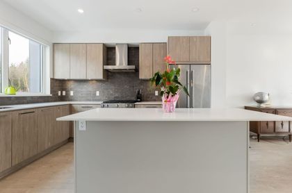 3597-malsum-drive-roche-point-north-vancouver-04