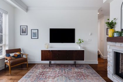 897-premier-street-lynnmour-north-vancouver-04