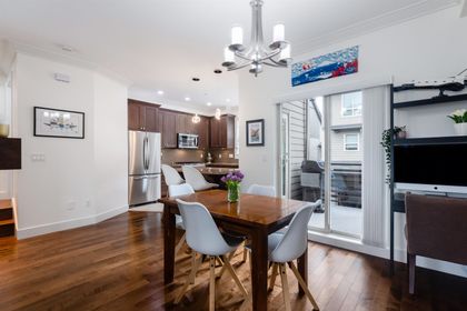 897-premier-street-lynnmour-north-vancouver-06