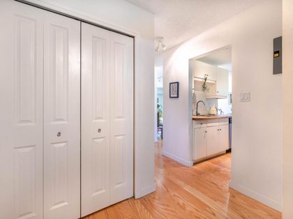 750-e-7th-avenue-mount-pleasant-ve-vancouver-east-03