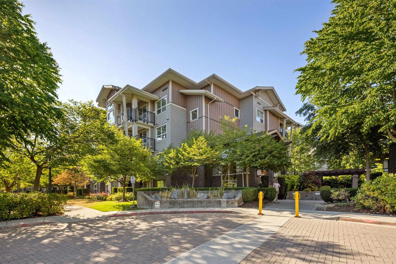 5665-irmin-street-metrotown-burnaby-south-17 at 417 - 5665 Irmin Street, Metrotown, Burnaby South 5665-irmin-street-metrotown-burnaby-south-17 at 417 - 5665 Irmin Street, Metrotown, Burnaby South