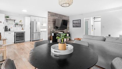 868-premier-street-lynnmour-north-vancouver-01