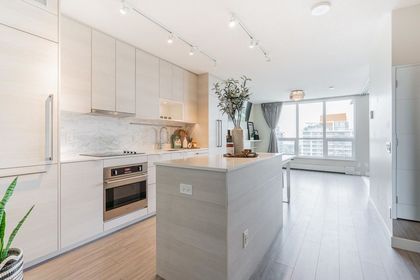 13398-104-avenue-whalley-north-surrey-02