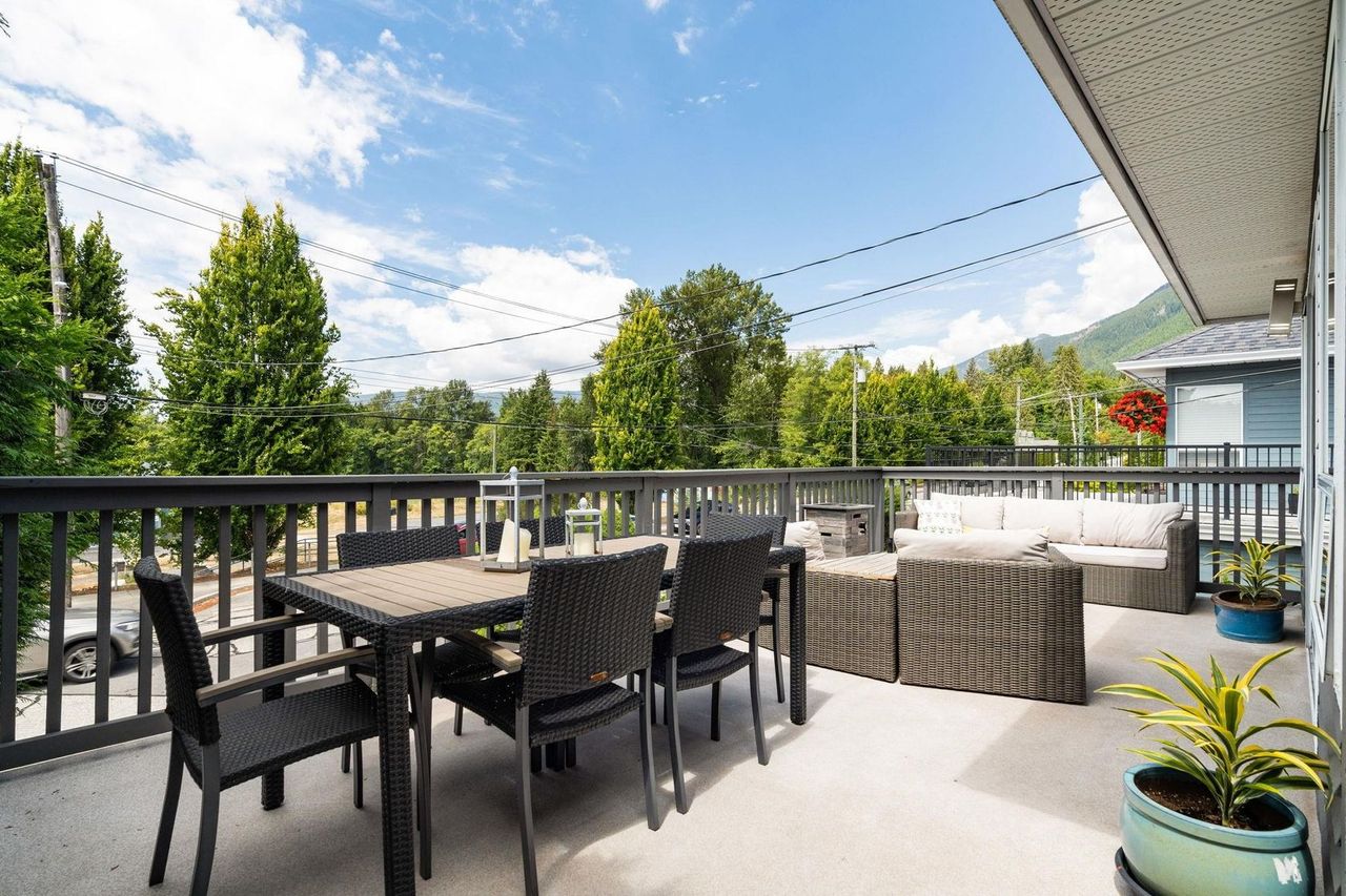 3430-mahon-avenue-upper-lonsdale-north-vancouver-07 at 3430 Mahon Avenue, Upper Lonsdale, North Vancouver 3430-mahon-avenue-upper-lonsdale-north-vancouver-07 at 3430 Mahon Avenue, Upper Lonsdale, North Vancouver