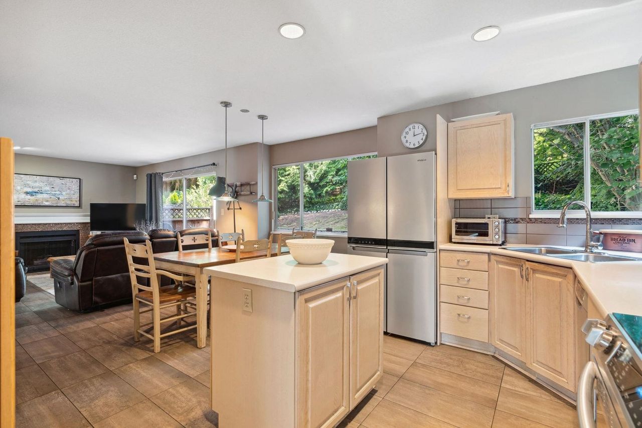 3430-mahon-avenue-upper-lonsdale-north-vancouver-16 at 3430 Mahon Avenue, Upper Lonsdale, North Vancouver 3430-mahon-avenue-upper-lonsdale-north-vancouver-16 at 3430 Mahon Avenue, Upper Lonsdale, North Vancouver