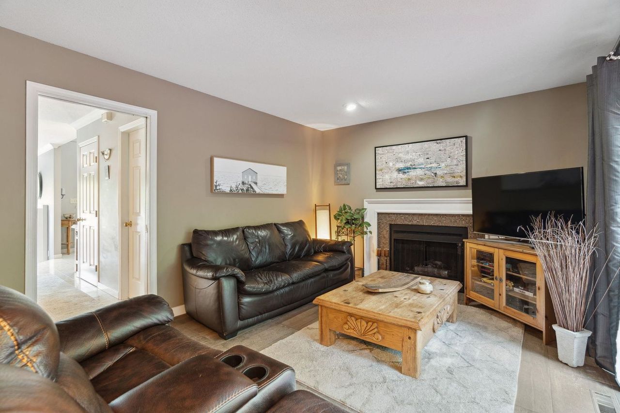 3430-mahon-avenue-upper-lonsdale-north-vancouver-18 at 3430 Mahon Avenue, Upper Lonsdale, North Vancouver 3430-mahon-avenue-upper-lonsdale-north-vancouver-18 at 3430 Mahon Avenue, Upper Lonsdale, North Vancouver