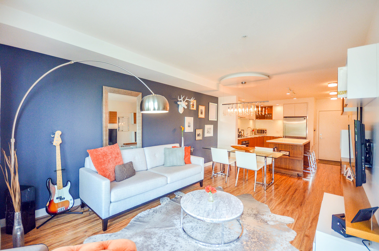 209 - 111 3rd Street E, Lower Lonsdale, North Vancouver