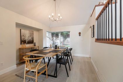 8459-214-street-walnut-grove-langley-03