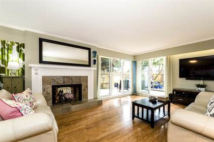 1515-chesterfield-avenue-central-lonsdale-north-vancouver-01