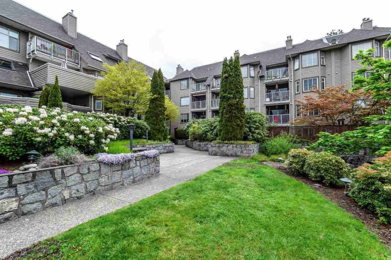 305 - 1050 Bowron Court, Roche Point, North Vancouver 