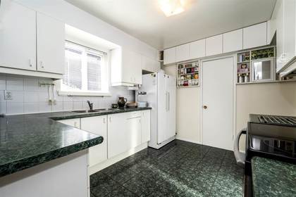 346-e-22nd-street-central-lonsdale-north-vancouver-04