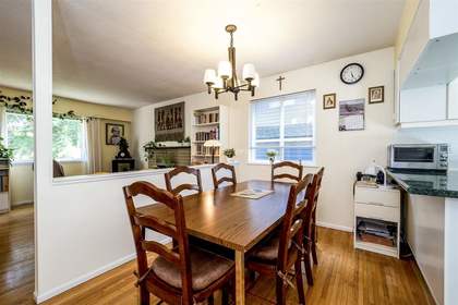 346-e-22nd-street-central-lonsdale-north-vancouver-05