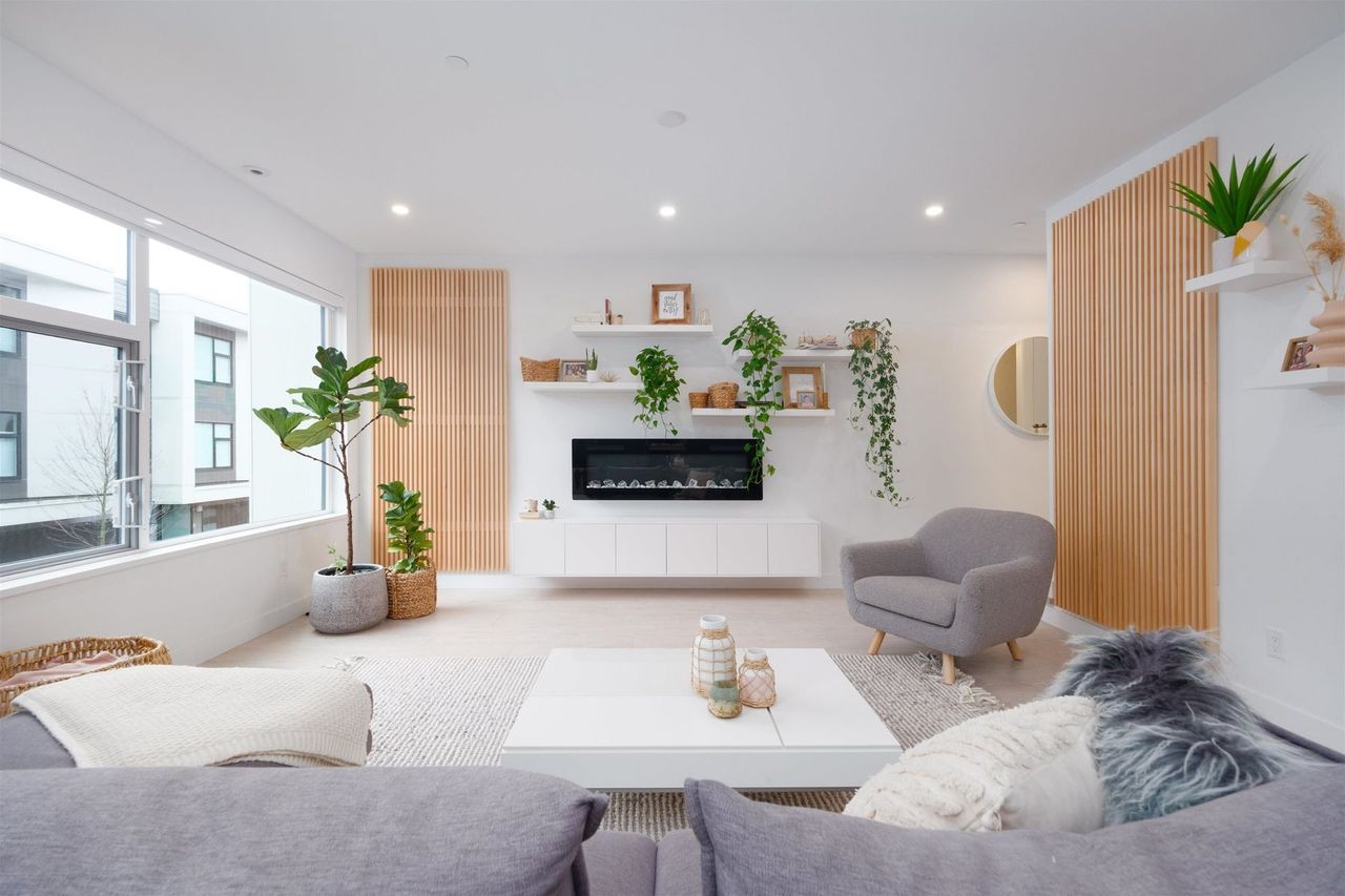 15 - 602 Lile Drive, Roche Point, North Vancouver