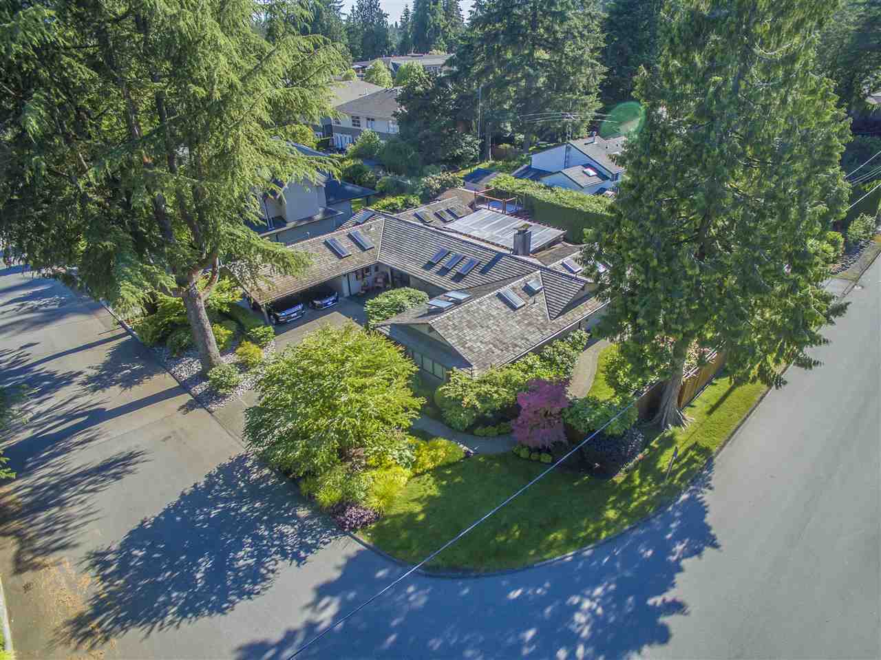 3977 Lewister Road, Edgemont, North Vancouver
