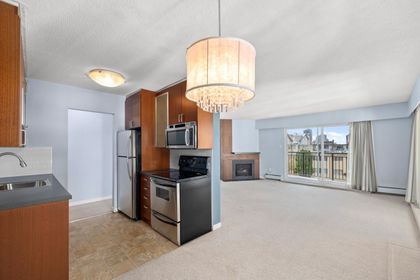134-w-20th-street-central-lonsdale-north-vancouver-25