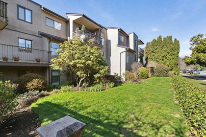 251-w-4th-street-lower-lonsdale-north-vancouver-02