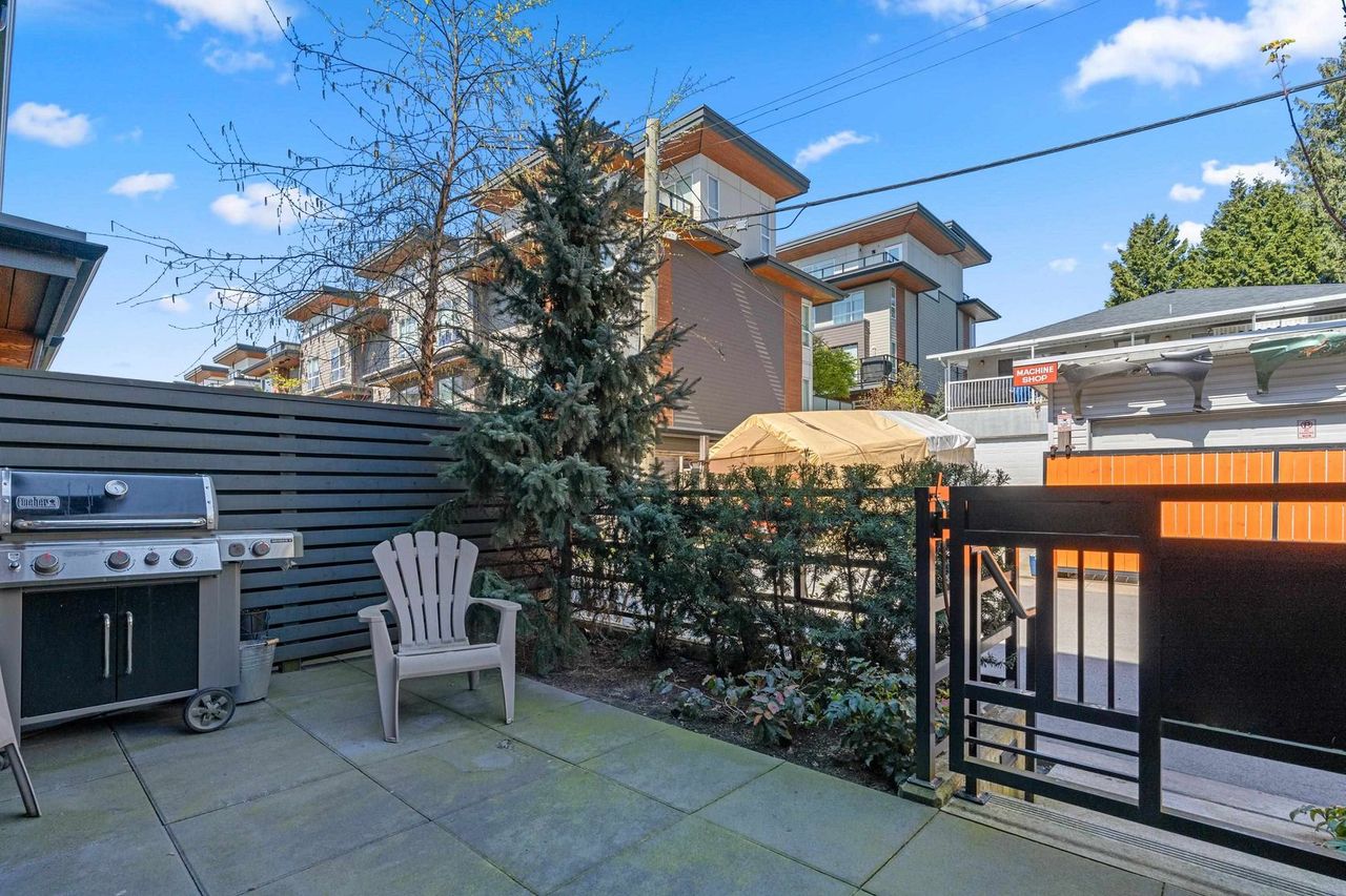 528-e-2nd-street-lower-lonsdale-north-vancouver-24 at 37 - 528 E 2nd Street, Lower Lonsdale, North Vancouver 528-e-2nd-street-lower-lonsdale-north-vancouver-24 at 37 - 528 E 2nd Street, Lower Lonsdale, North Vancouver