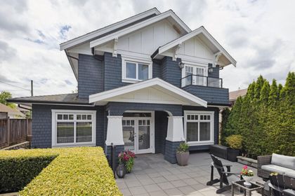 310-w-14-street-central-lonsdale-north-vancouver-01