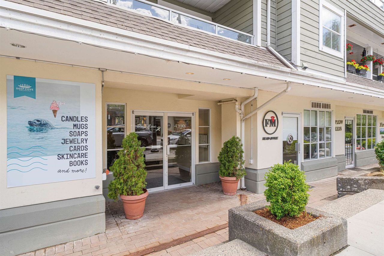 4390-gallant-avenue-deep-cove-north-vancouver-37 at 302 - 4390 Gallant Avenue, Deep Cove, North Vancouver 4390-gallant-avenue-deep-cove-north-vancouver-37 at 302 - 4390 Gallant Avenue, Deep Cove, North Vancouver